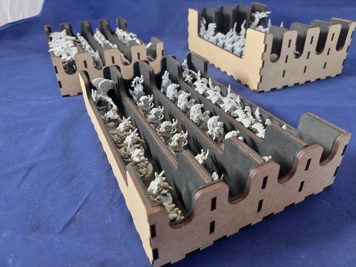 Massive Darkness 2 Heroes & Mobs Box