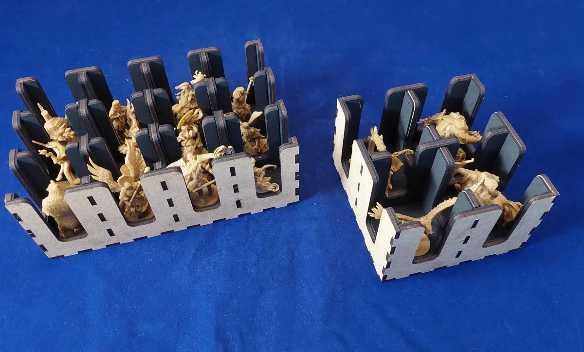 Massive Darkness 2 Heroes & Mobs Box