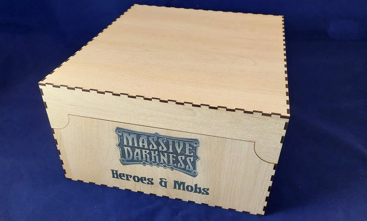 Massive Darkness 2 Heroes & Mobs Box