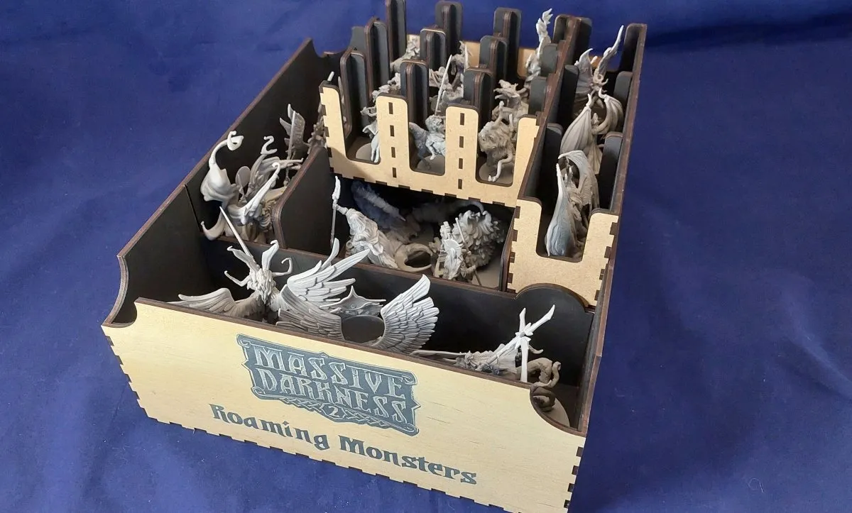 Massive Darkness 2 Roaming Monsters Box