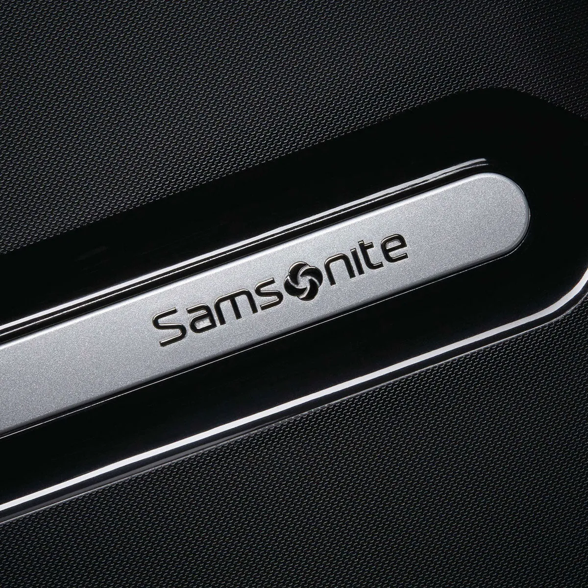 Samsonite Freeform 21" Spinner